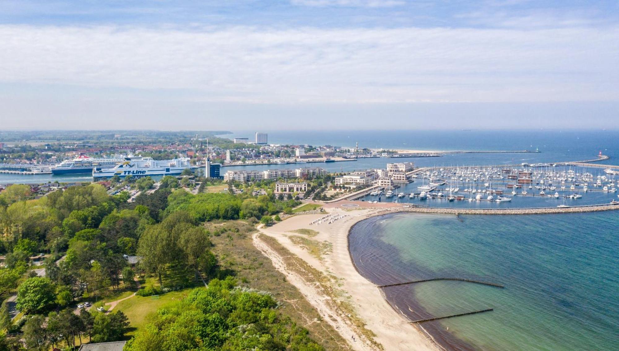 Villa Schmidt - Strandhaus Direkt Am Meer Mit Sauna, Sport Und Duenengarten II Rostock Extérieur photo
